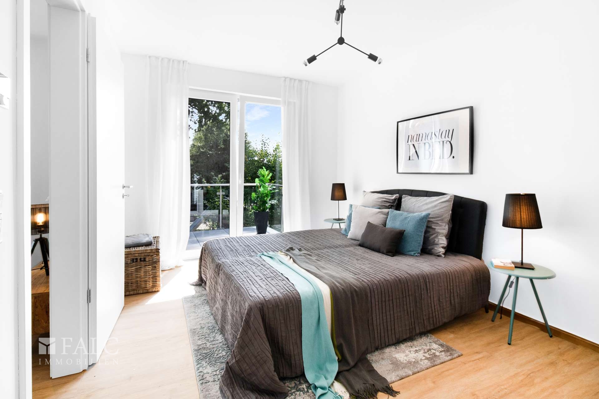 Schlafzimmer (3)